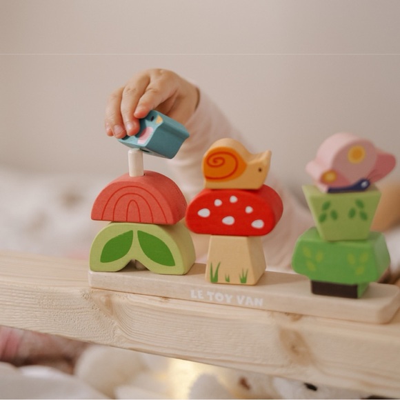 Le Toy Van Other - Le Toy Van - Stacking Woodland Garden
